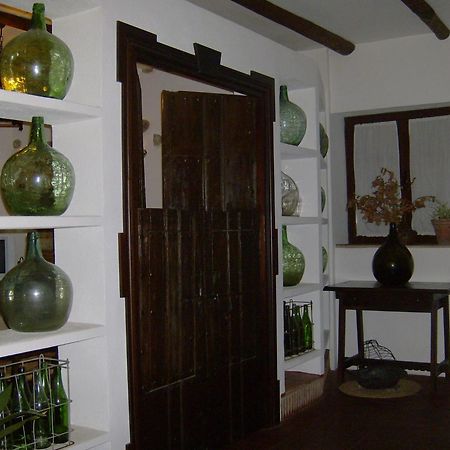 Casa Rural Y Restaurante Casa Adriano Pensionat Alanís Exteriör bild